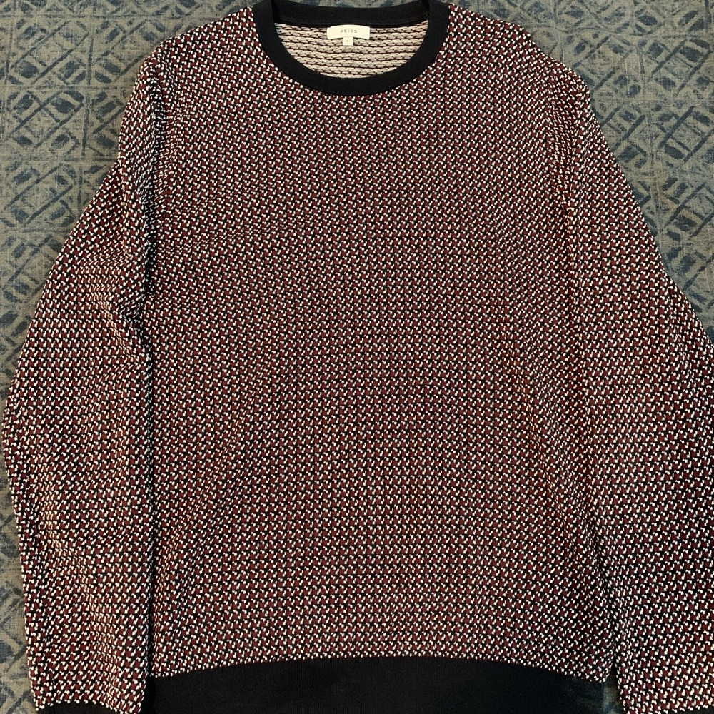 Reiss Luxon Bordeaux dogtooth sweater. Red/black/white pattern.